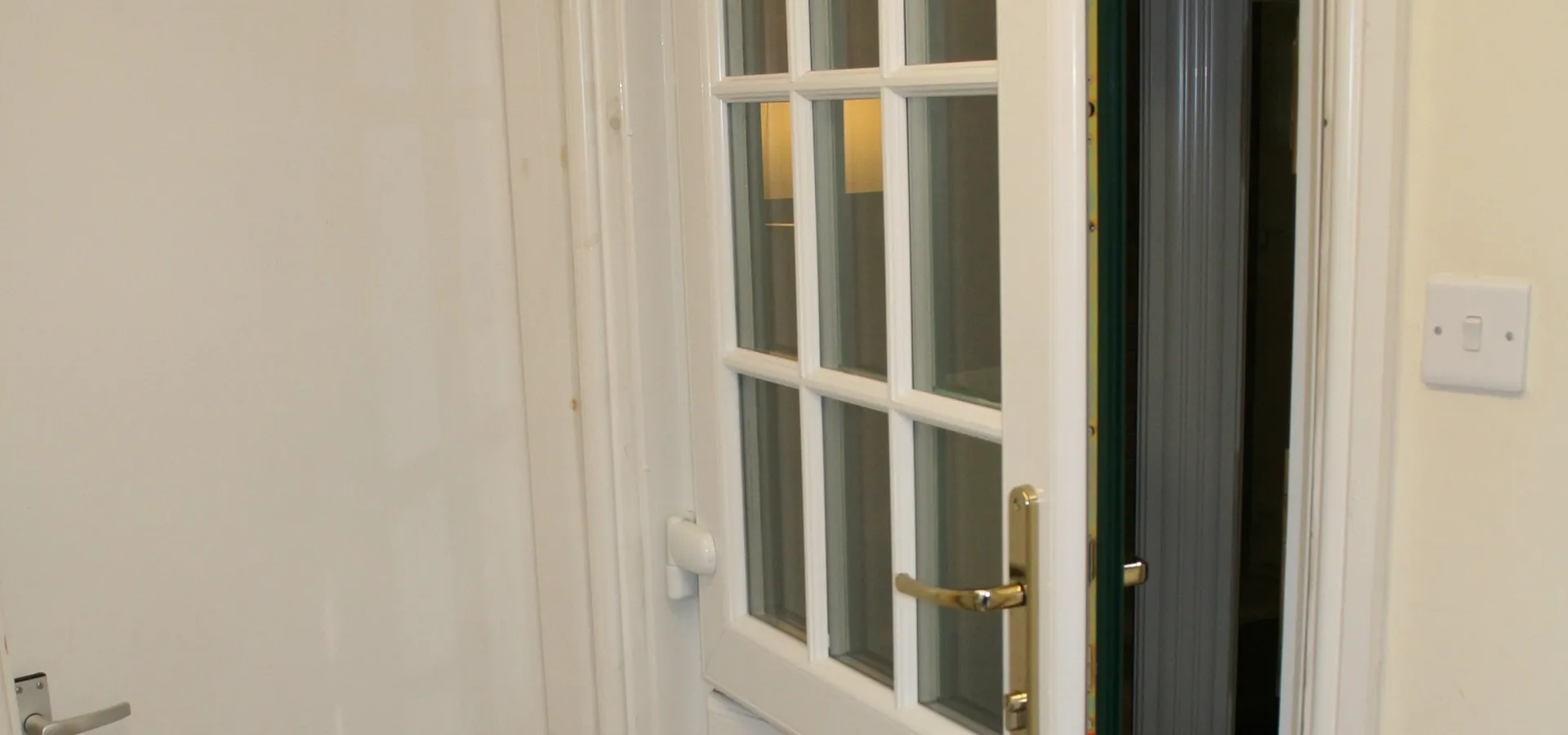 Stable Doors Upper Edmonton